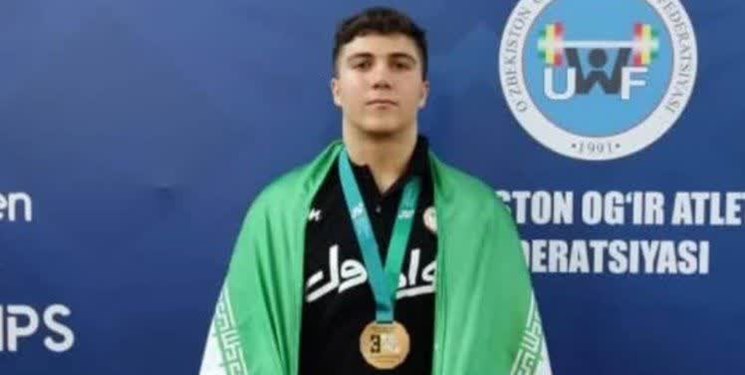 کسب مدال برنز وزنه بردار استان فارسی در رقابت‌های ازبکستان