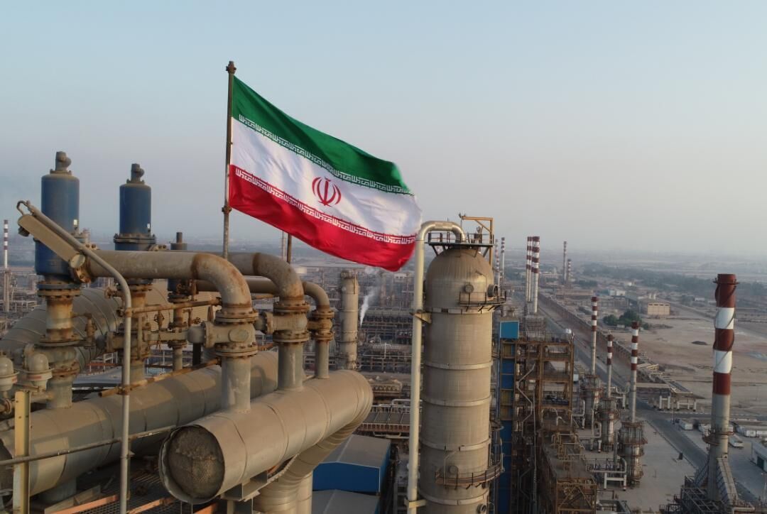 خبرهای جدید از تغییر در میزان تولید روزانه نفت ایران/ کدام کشورها از ابتدای ۲۰۲۴ کاهش یا افزایش تولید داشتند؟