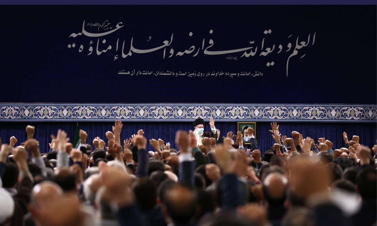 رهبر انقلاب: هرکس «ایران قوی» را می‌خواهد به صنعت هسته‌ای اهمیت بدهد/ همکاری با آژانس در چارچوب مقررات پادمانی حفظ شود