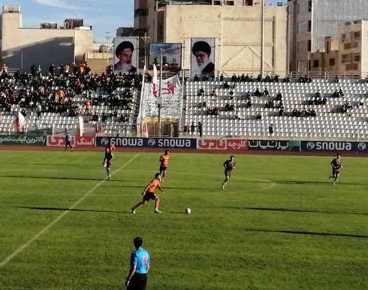 دیدار فوتبال شهرراز شیراز و سایپا تهران مساوی شد
