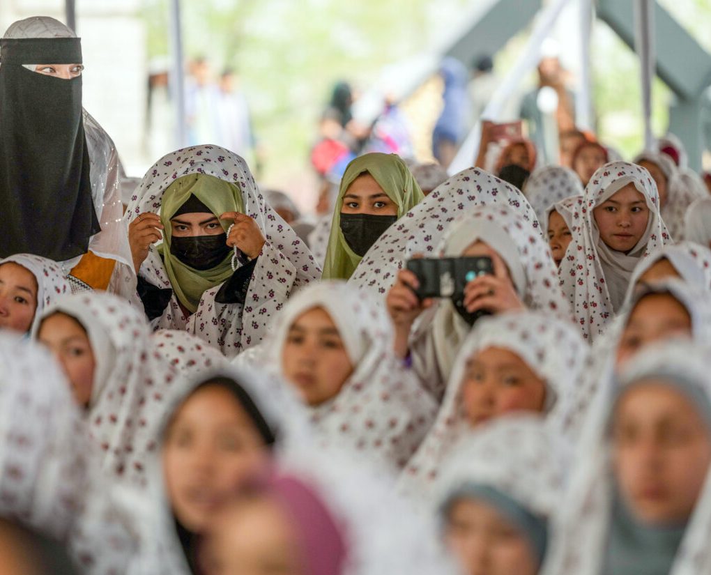 جشن تکلیف ۲ هزار دختر افغانستانی
