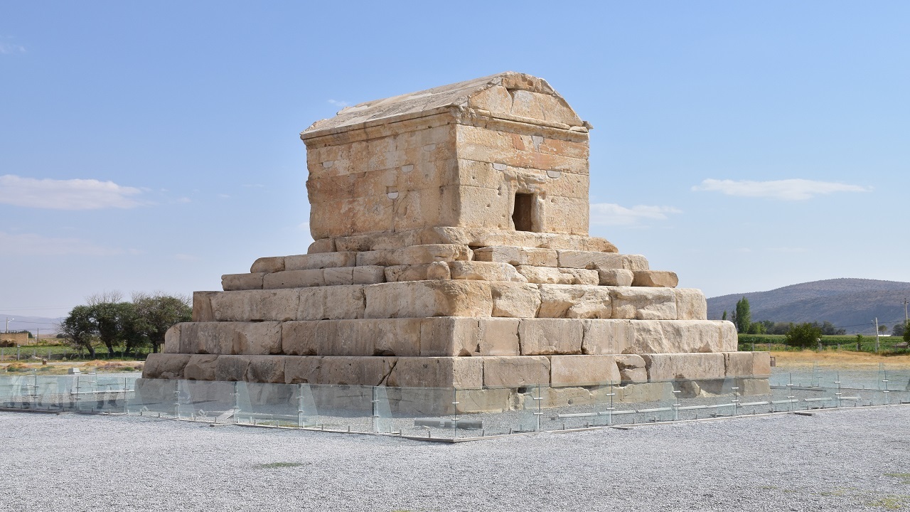 اولین بنای ضد زلزله‌ جهان با قدمت چندهزار ساله در ایران
