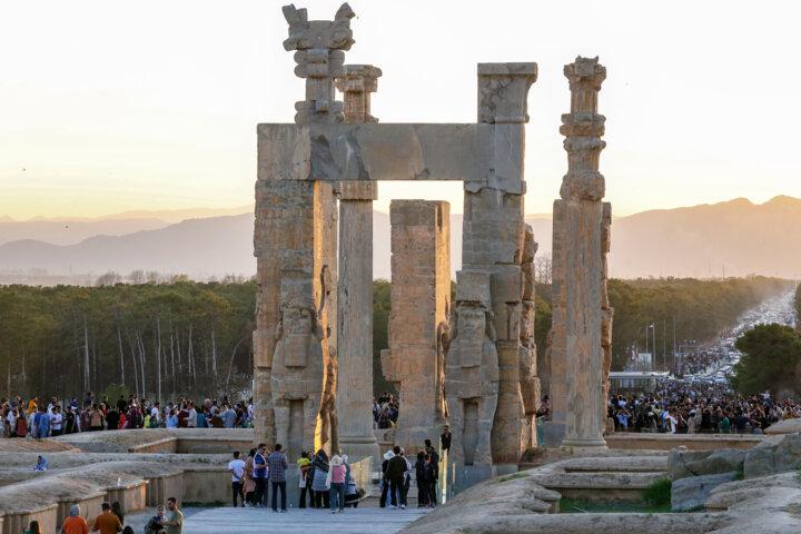 بازگشت گروه مرمتگران بدون مرز به تخت جمشید در دستور کار است