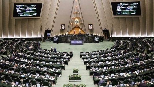 آغاز جلسه نظارتی مجلس با بررسی سوال از وزیر تعاون و دو گزارش کمیسیون اصل ۹۰
