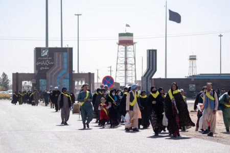 غربالگری و واکسیناسیون زائران افغانستانی و پاکستانی در مرزها/ جلوگیری از ورود افراد بیمار به کشور 