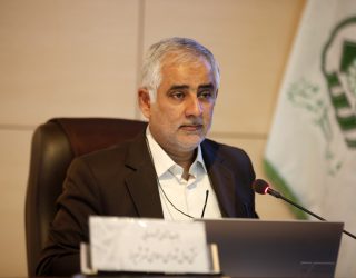 انتقال آب‌های زیرزمینی و پساب فاضلاب شیراز به خارج از شهر، جفا در حق مردم و باغ های شیراز است 