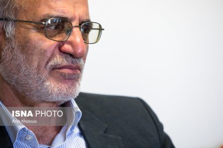 استاندار باید اختیار تغییر مدیران شرکت‌های دولتی زیانده را داشته باشد
