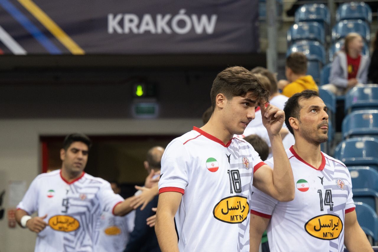 ملیپوش هندبال: در سختترین گروه آسیایی قرار داریم/ برای حریفان خطرناکیم ملیپوش هندبال: در سختترین گروه آسیایی قرار داریم/ برای حریفان خطرناکیم