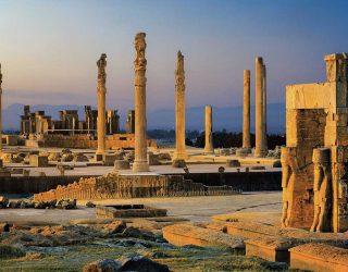 طرح عقیم و علیل احمدی نژادی برای میراث فارس چه سودی دارد ؟