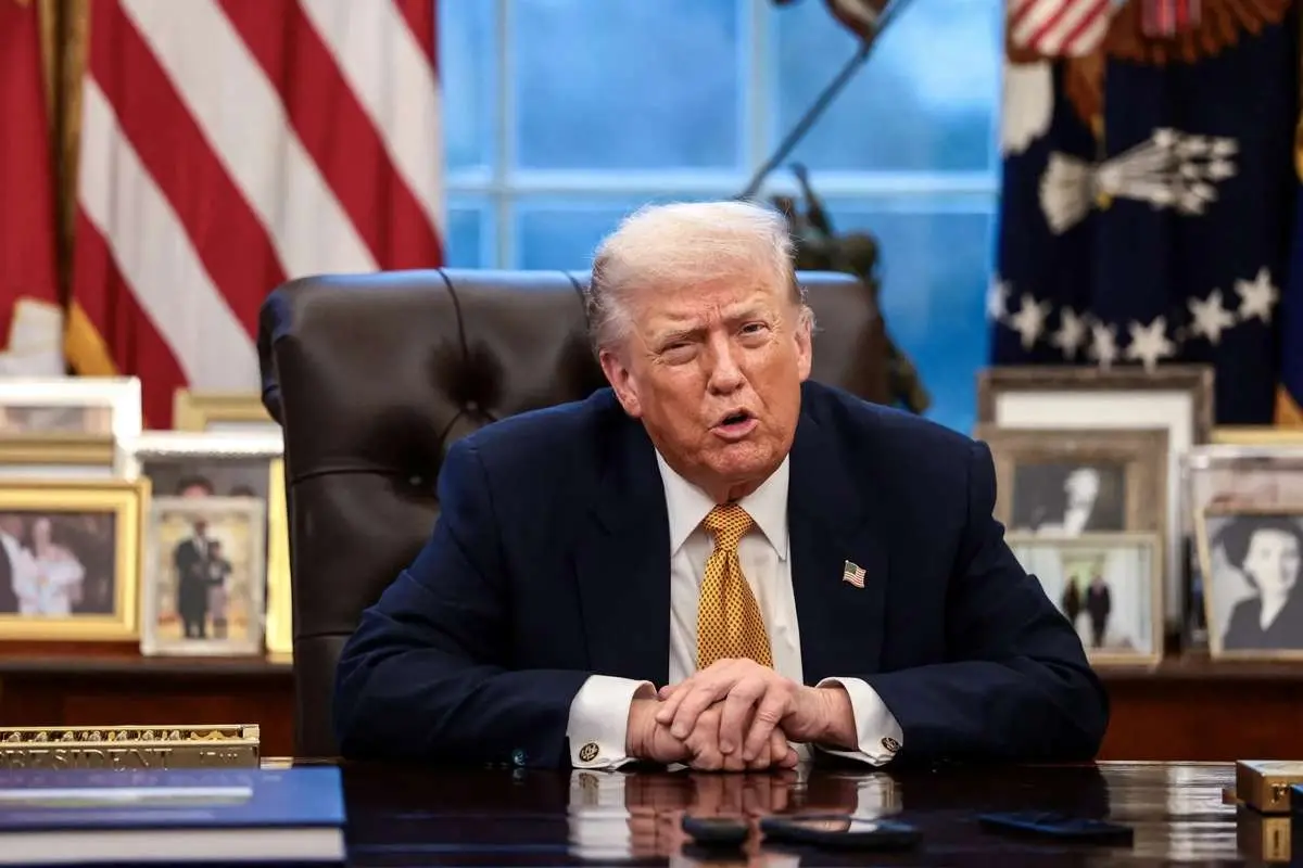 ادعای ترامپ: دیپلماسی همچنان یک گزینه درباره ایران است؛ آنها می‌خواهند به توافق برسند، بار‌ها تماس گرفته‌اند