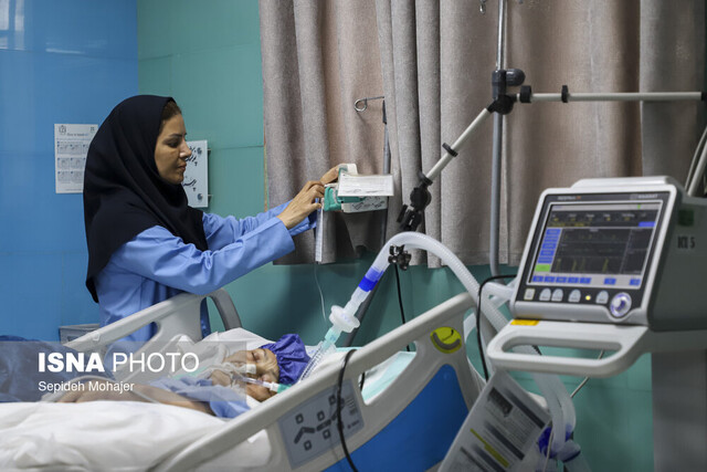 پرداخت معوقات پرستاران به دریافت مطالبات بیمه‌ای معطوف نشود