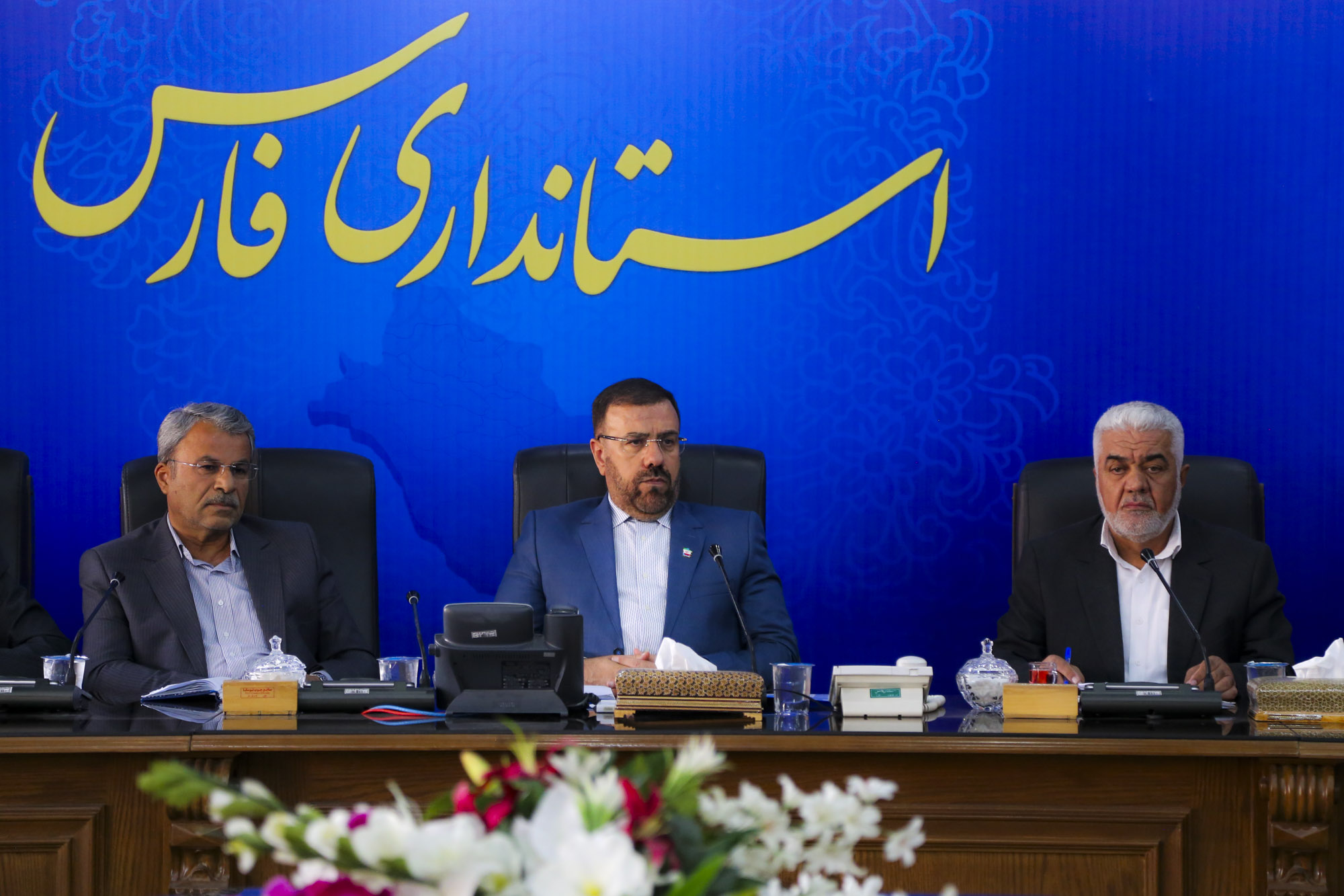 استاندار فارس: مبارزه با قاچاق نیازمند پیوند ساختارمند سامانه‌هاست/ رسیدگی به پرونده‌های قدیمی خارج از نوبت انجام شود