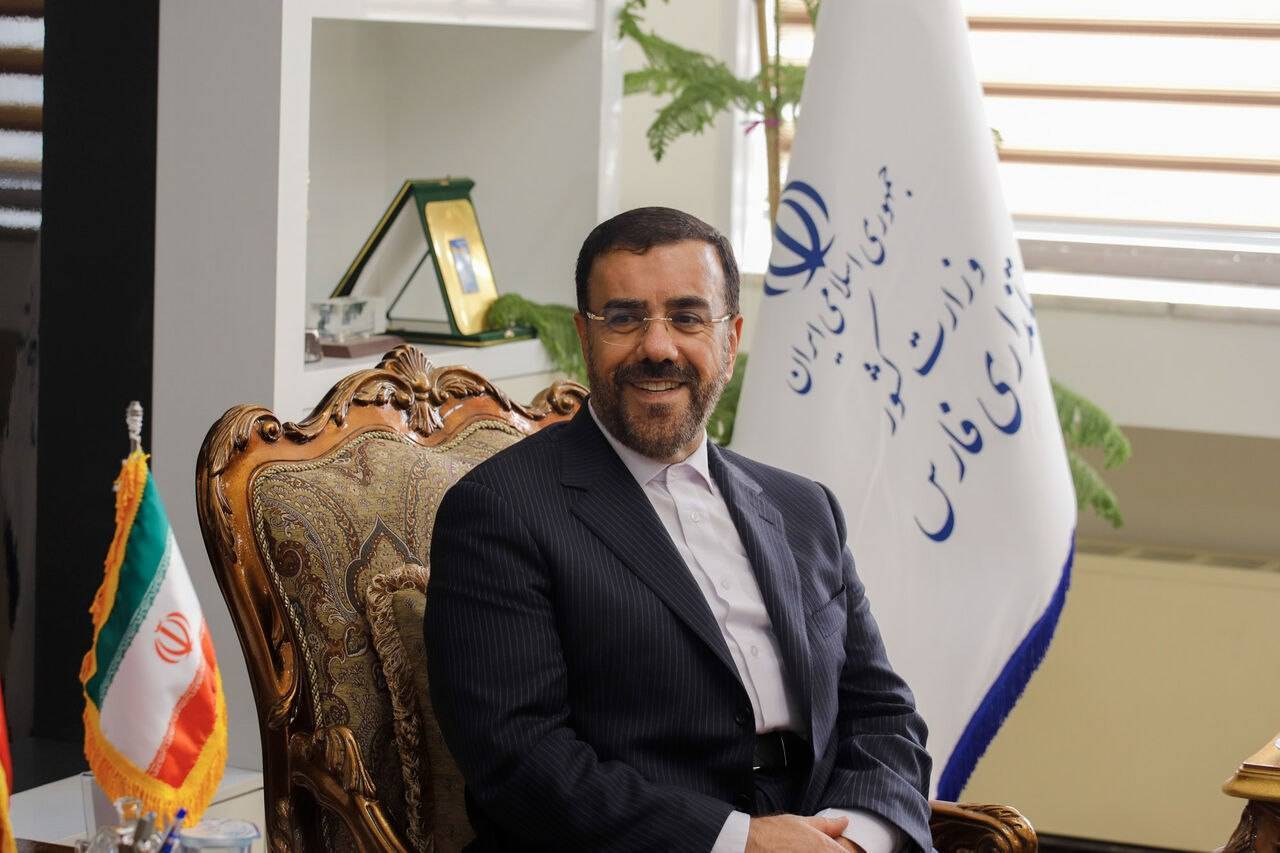 پیام استاندار فارس به مناسبت بزرگداشت حکیم ابوالقاسم فردوسی و روز ملی پاسداشت زبان فارسی