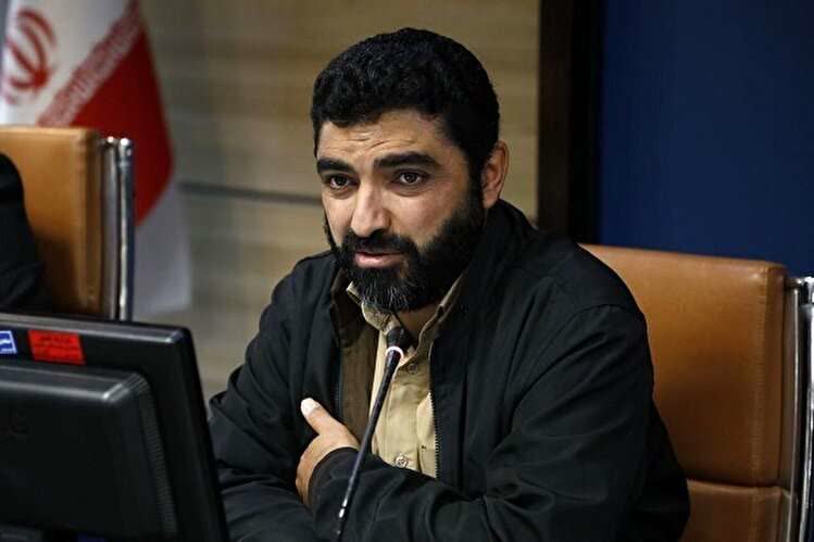 وزیر ارتباطات خلاف قانون عمل کرده، اگر مجلس باز بود من حتما او را استیضاح می‌کردم