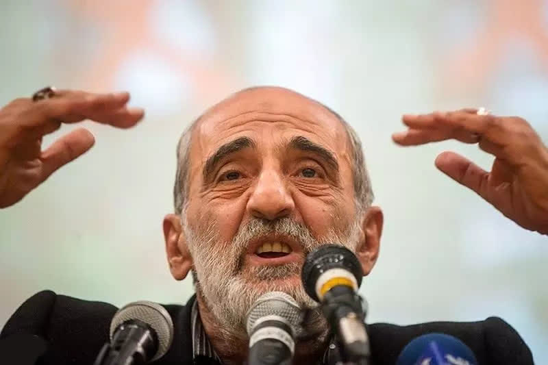 ترامپ مثل پنگوئن راه می رود