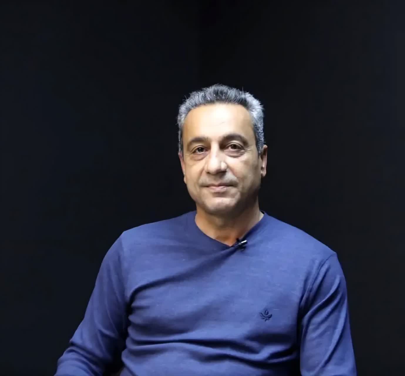 لااقل به خاطر ما بروید