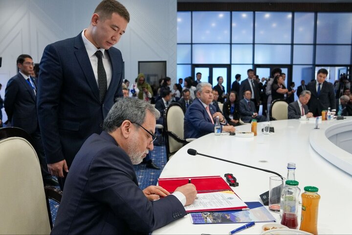 امضای ۲۵ سند در نشست وزیران خارجه سازمان همکاری شانگهای