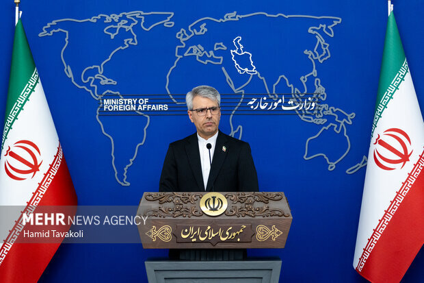 جنگ اقتصادی آمریکا علیه ایران، اعلان جنگ به همه دولت‌ها است