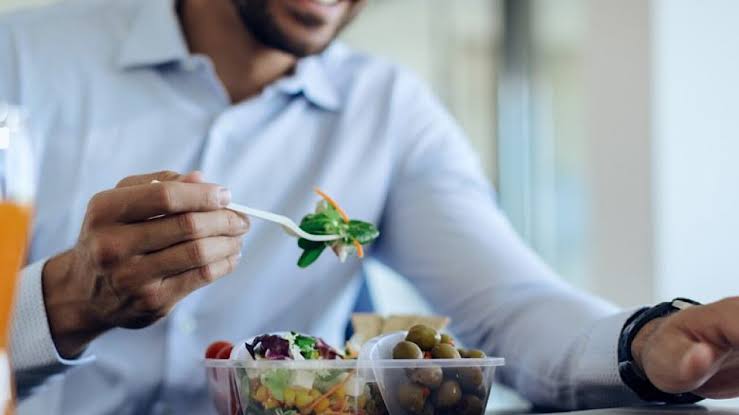 ۶ خوراکی ساده اما مؤثر برای سلامت مردان