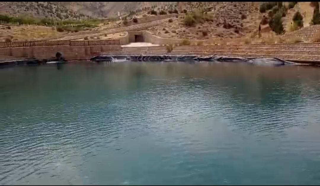تکمیل و آبگیری چک‌دم برکه اسب‌سواری در بوستان کوهستانی دراک شیراز