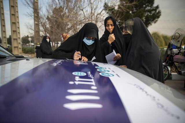 جمع‌آوری ۲۰۰ هزار نامه مردمی در سفر رئیس جمهور به فارس