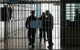 آزادی ۴۵۰ زندانی فارس در روز بزرگداشت شاهچراغ(ع)