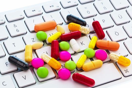 چرا داروخانه های آنلاین رواج نمی گیرند؟