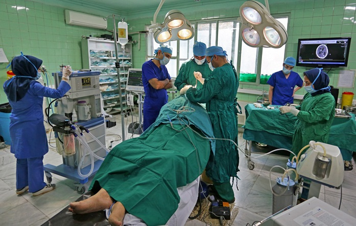 وضعیت تجهیزات پزشکی در کشور/ هشدار کمیسیون بهداشت به دولت