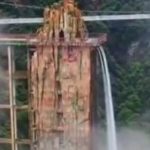 ساخت آبشار مصنوعی زیبا در کشور چین، بلندترین آبشار مصنوعی جهان در کشور چین ساخته شده است.