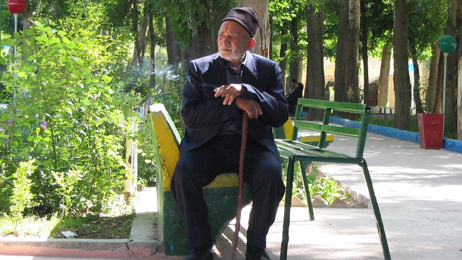 چاره‌اندیشی برای کند شدن روند سالمندی جمعیت ایران